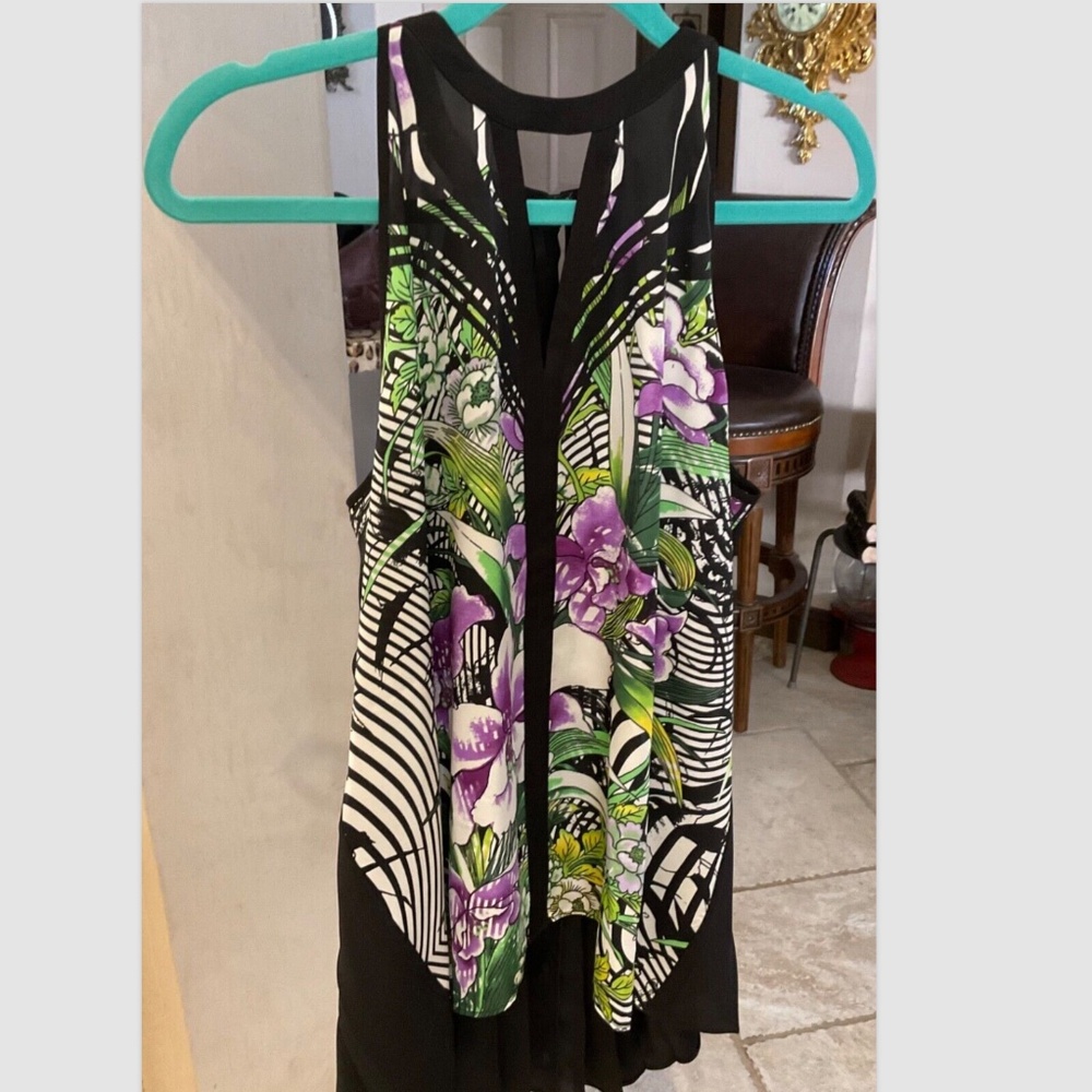 Kenneth Cole Halter Style Floral Sleeveless Top Flowy Size M High Low Keyhole